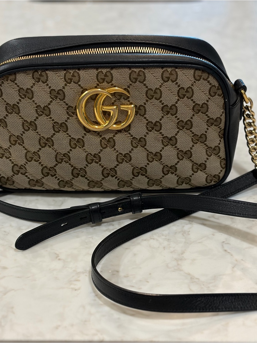 Gucci Beige Brown GG Supreme Crossbody Bag with Gold Hardware - Picture 6 of 11